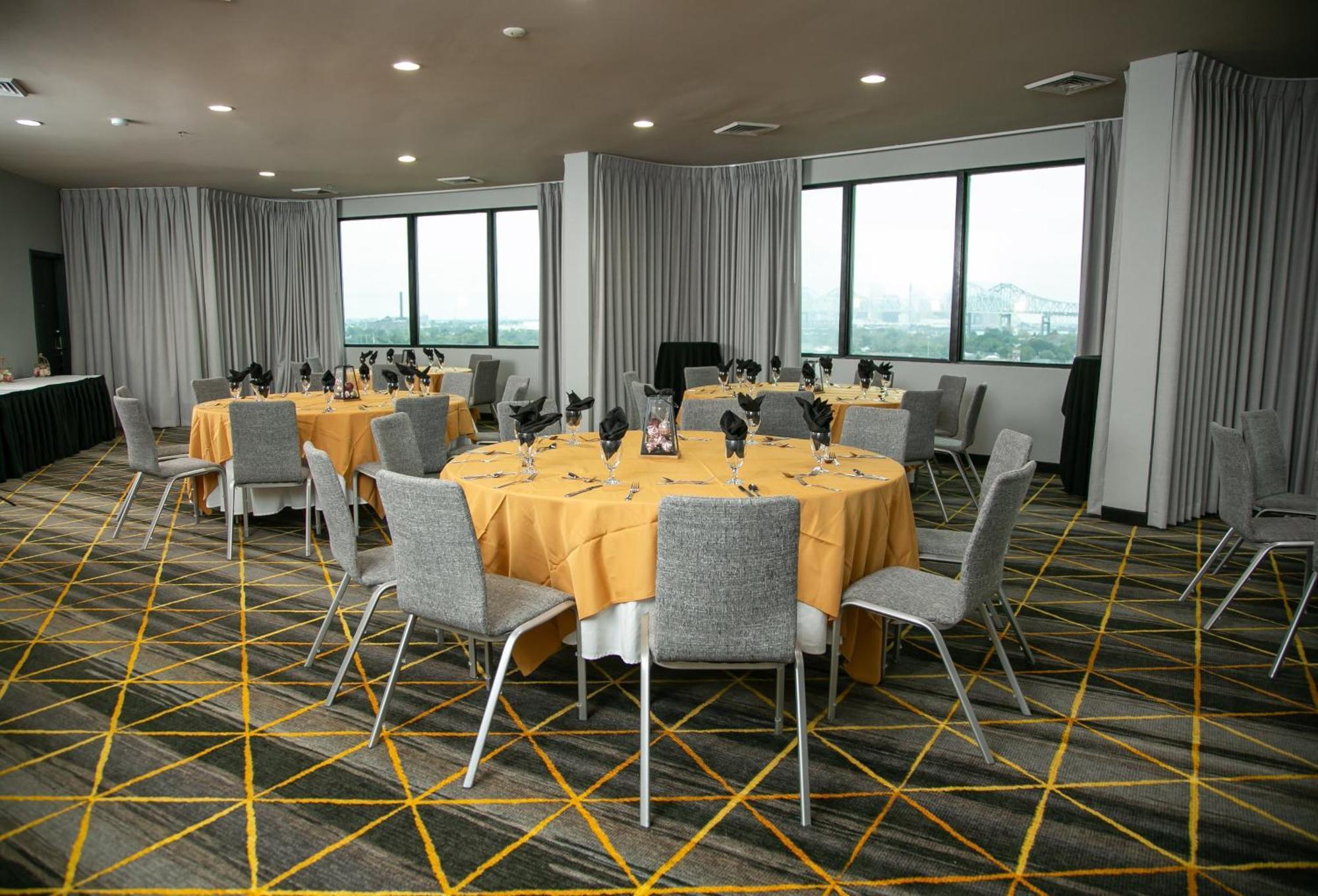 Holiday Inn New Orleans West Bank Tower By Ihg Gretna Eksteriør billede