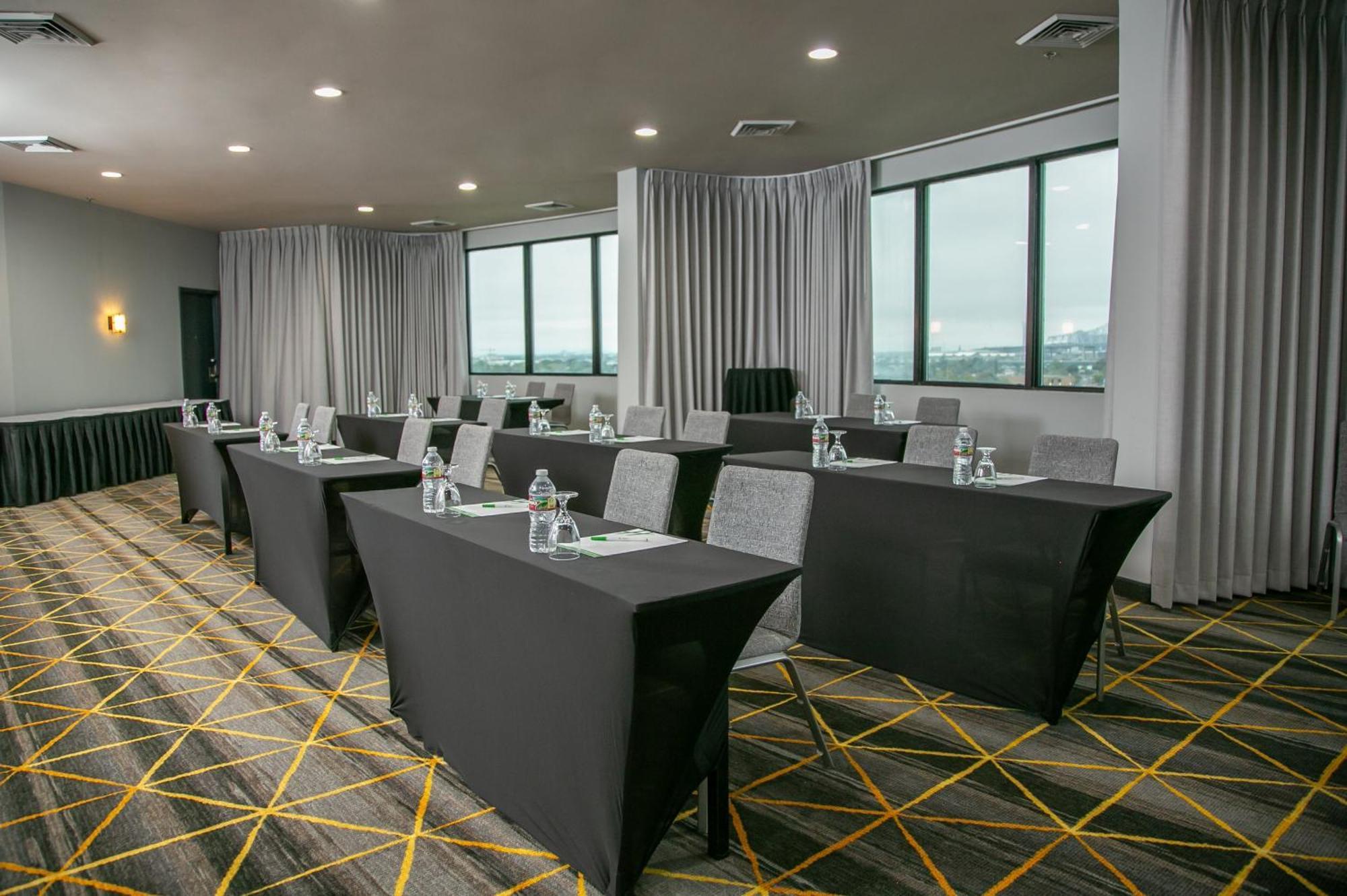 Holiday Inn New Orleans West Bank Tower By Ihg Gretna Eksteriør billede